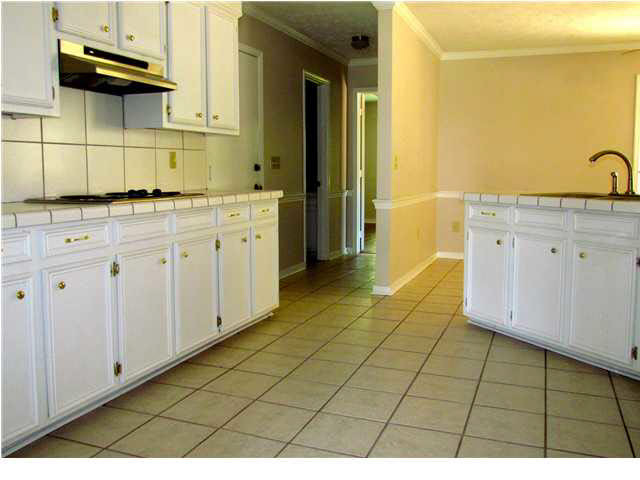 107 Oak Ridge Circle Madison, MS 39110 - Photo 8 of 25 Photo 8