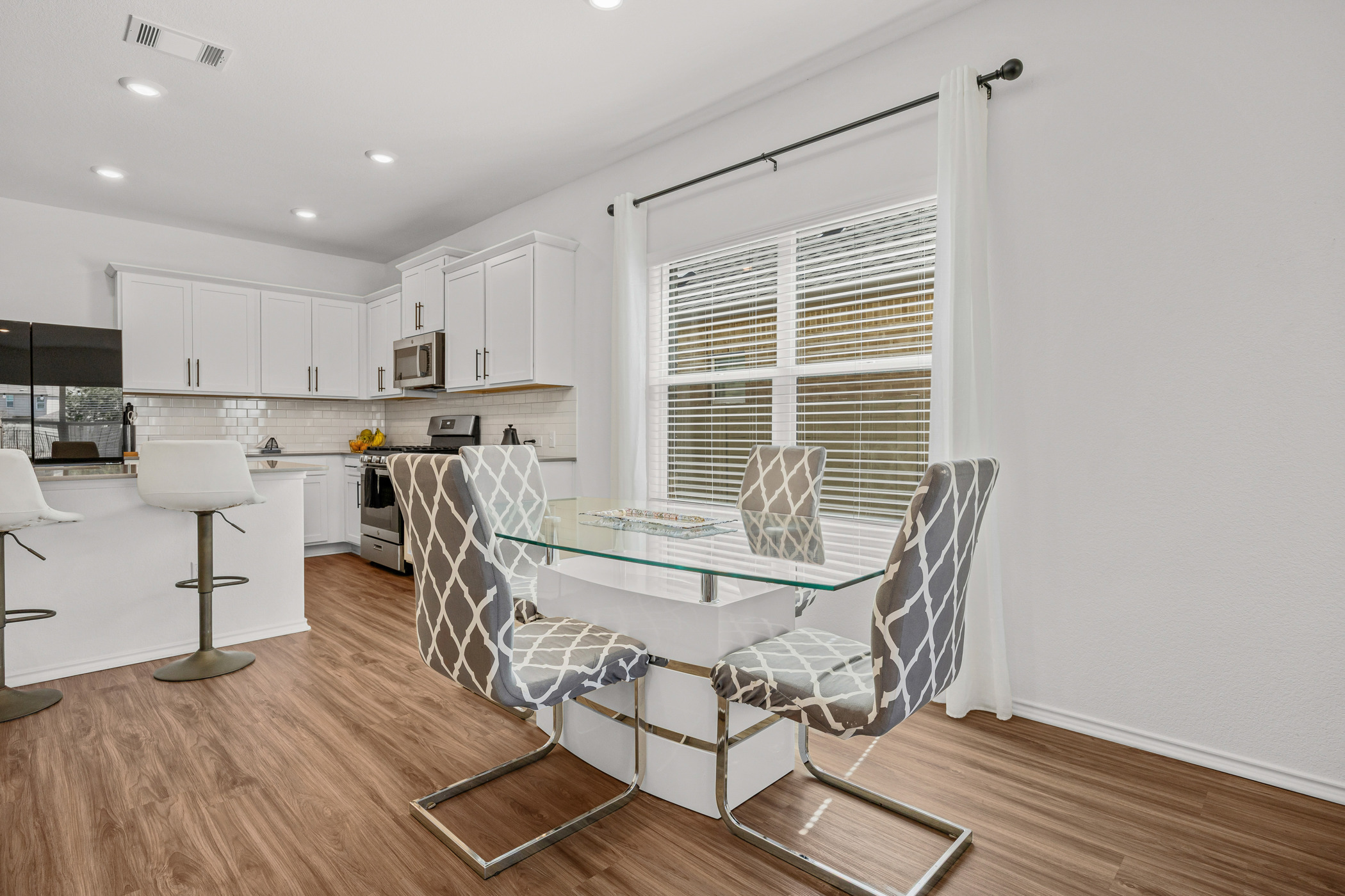 432 Clear Springs Road Georgetown, TX 78628 - Photo 4 of 35 Dining area featuring plenty of natural light