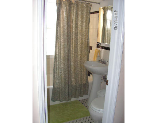 58 Newman Road, Unit 58 Malden, MA 02148 - Photo 6 of 8