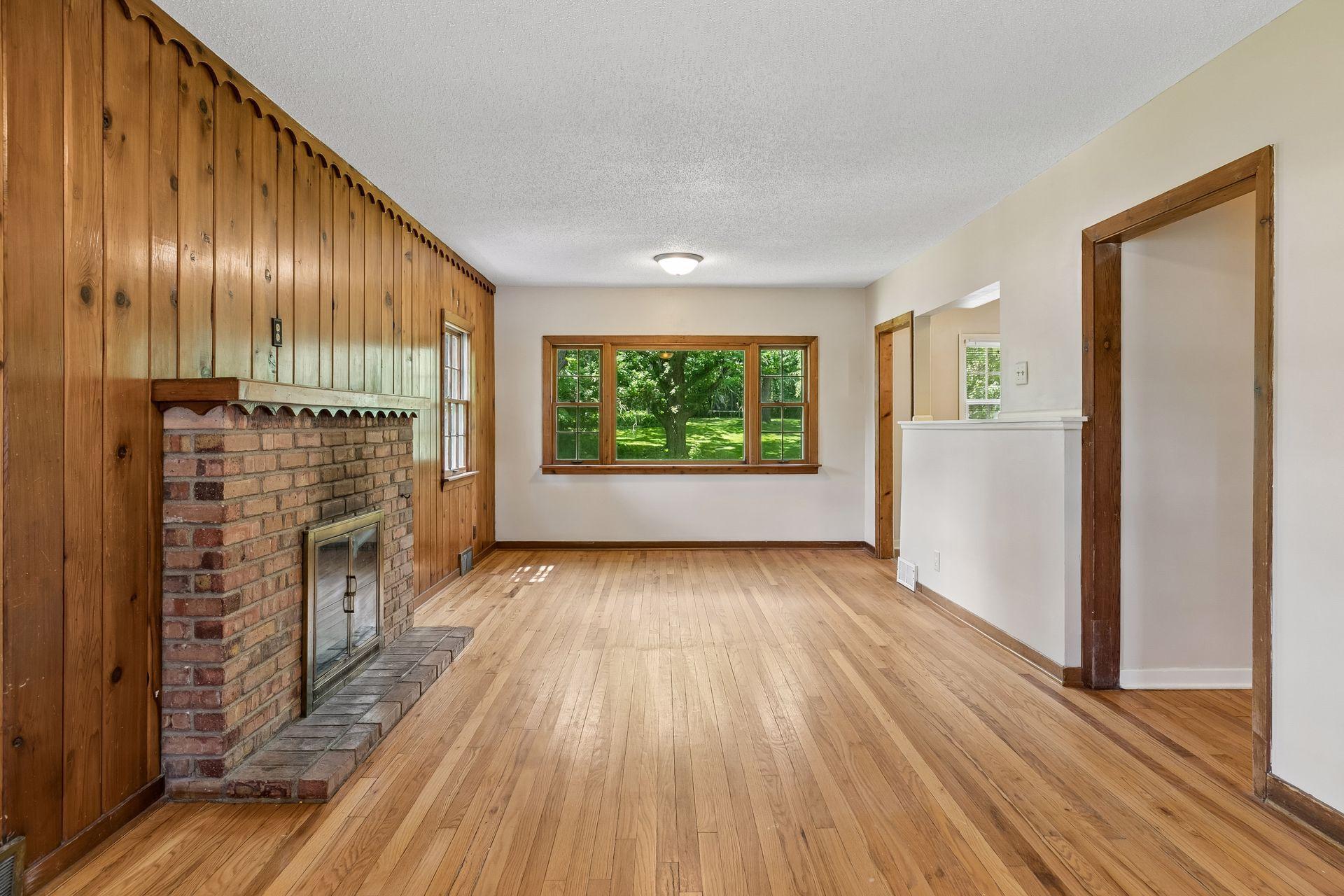 3522 Baker Road Minnetonka, MN 55305 - Photo 5 of 44