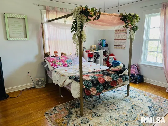 $359,000 | 603 Country Club Drive, Hannibal, MO 63401