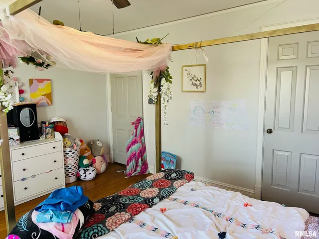 $359,000 | 603 Country Club Drive, Hannibal, MO 63401