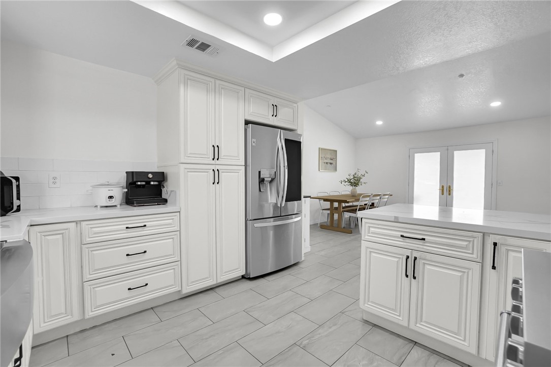 13451 Sonora Road Phelan, CA 92371 - Photo 10 of 35