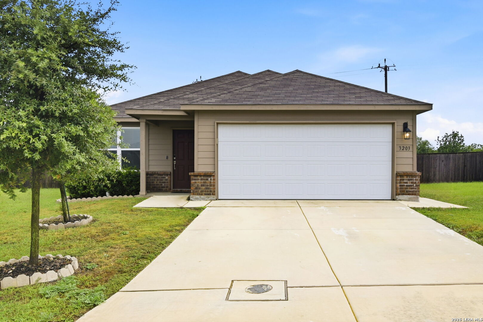3203 Andromeda Way Converse, TX 78109 - Photo 1 of 27