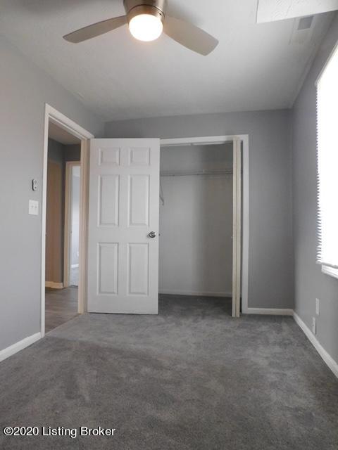 4002 R Grand Louisville, KY 40211 - Photo 5 of 16 IMG_2103
