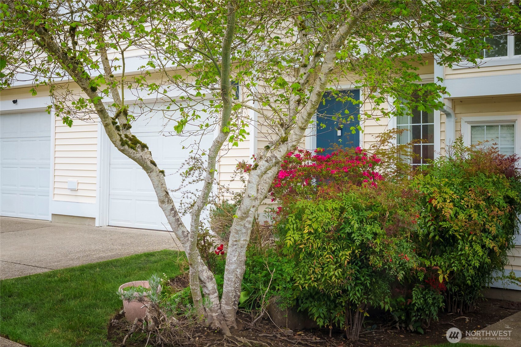 927 132nd Street Southwest, Unit C2 Everett, WA 98204 - Photo 29 of 39