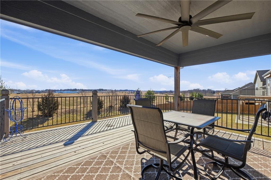 4841 Shady Bend Road Leavenworth, KS 66048 - Photo 38 of 44