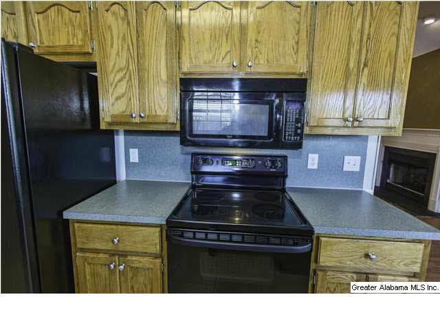 248 Victoria Station Alabaster, AL 35114 - Photo 14 of 31