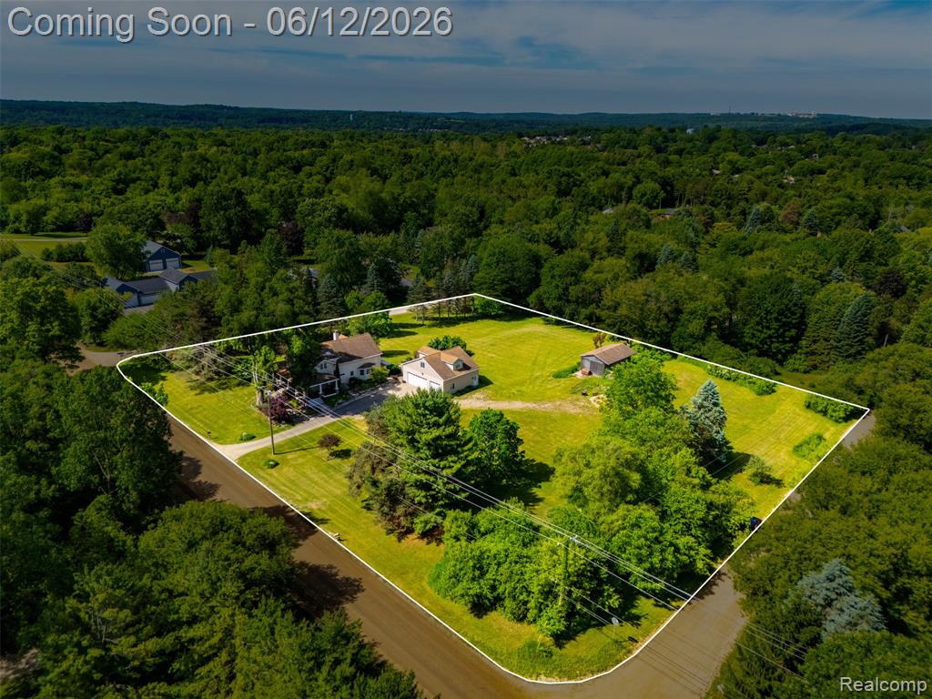 1293 Burns Road Milford, MI 48381 - Photo 67 of 82