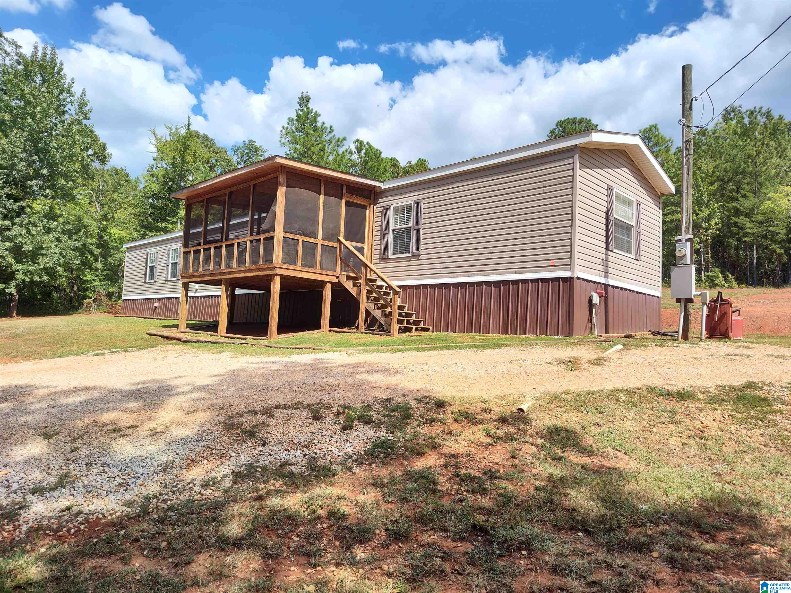 1425 Heasletts Road Childersburg, AL 35044 - Photo 3 of 28
