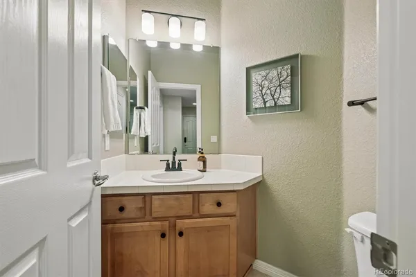 $1,145,000 | 2677 Pemberly Avenue, Highlands Ranch, CO 80126