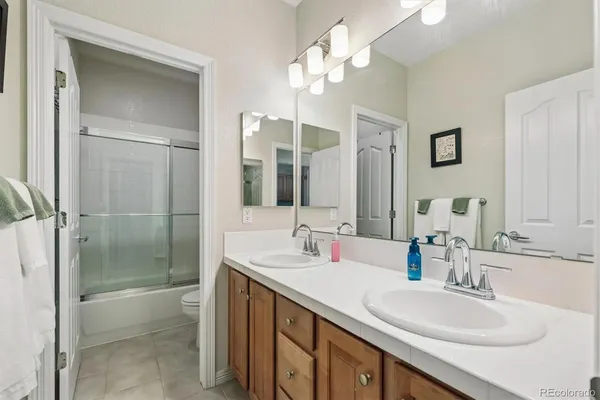 $1,145,000 | 2677 Pemberly Avenue, Highlands Ranch, CO 80126
