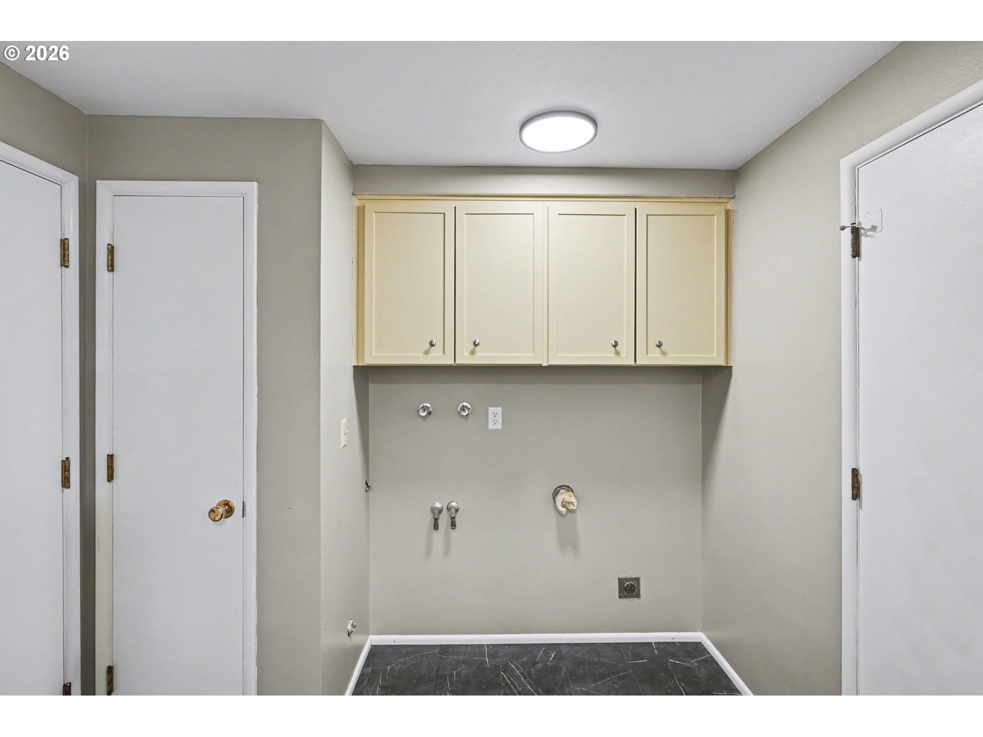 325 West N Street Springfield, OR 97477 - Photo 17 of 44