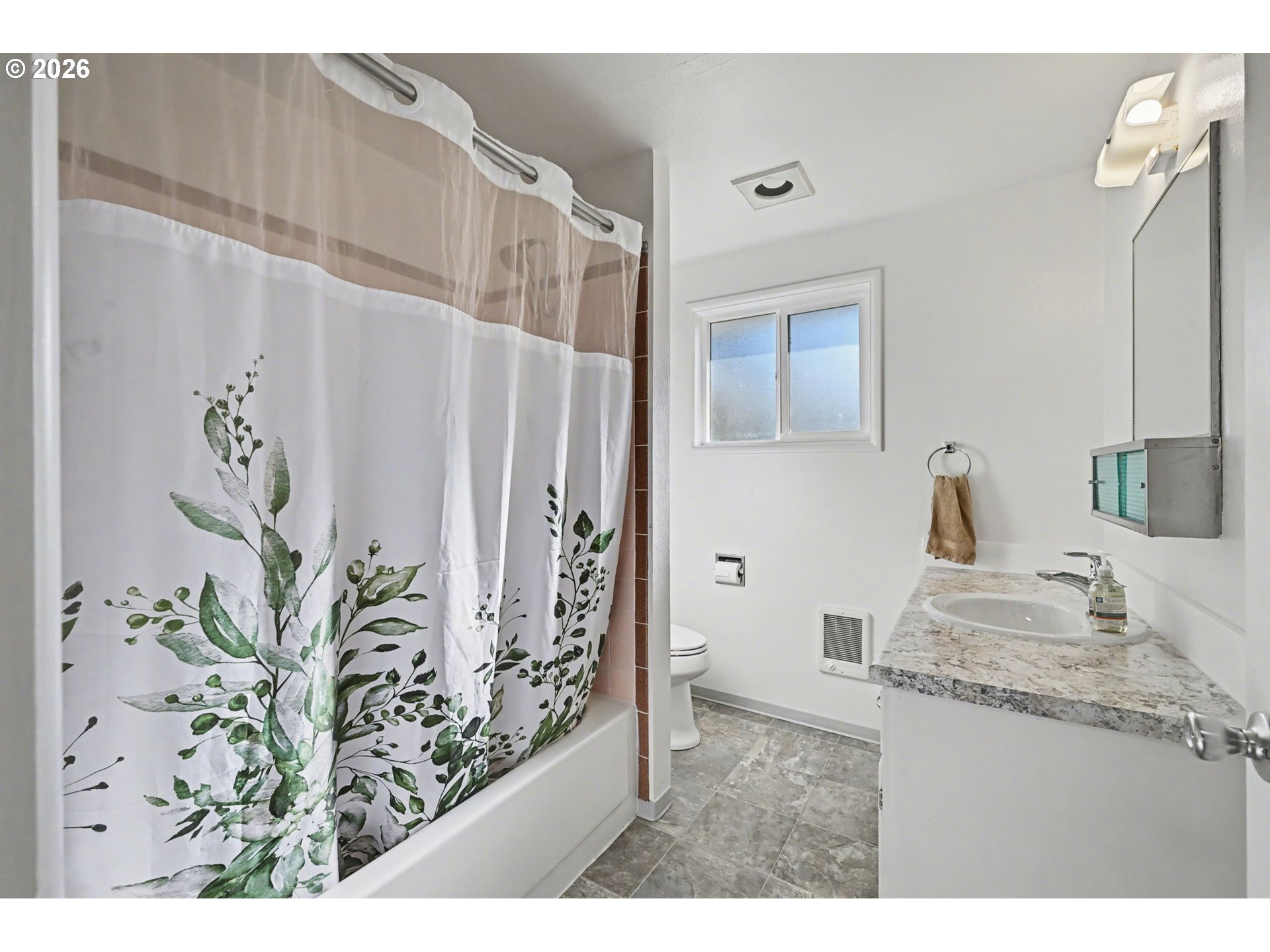 325 West N Street Springfield, OR 97477 - Photo 25 of 44