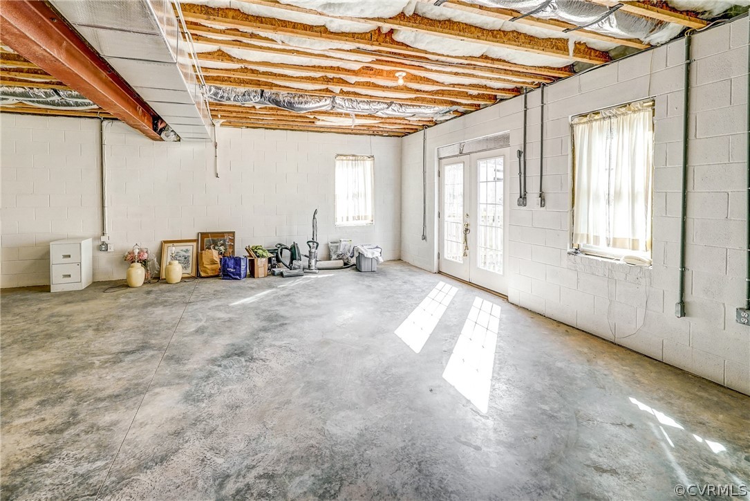 3982 County Line Road Kents Store, VA 23084 - Photo 27 of 49 a view of an empty room