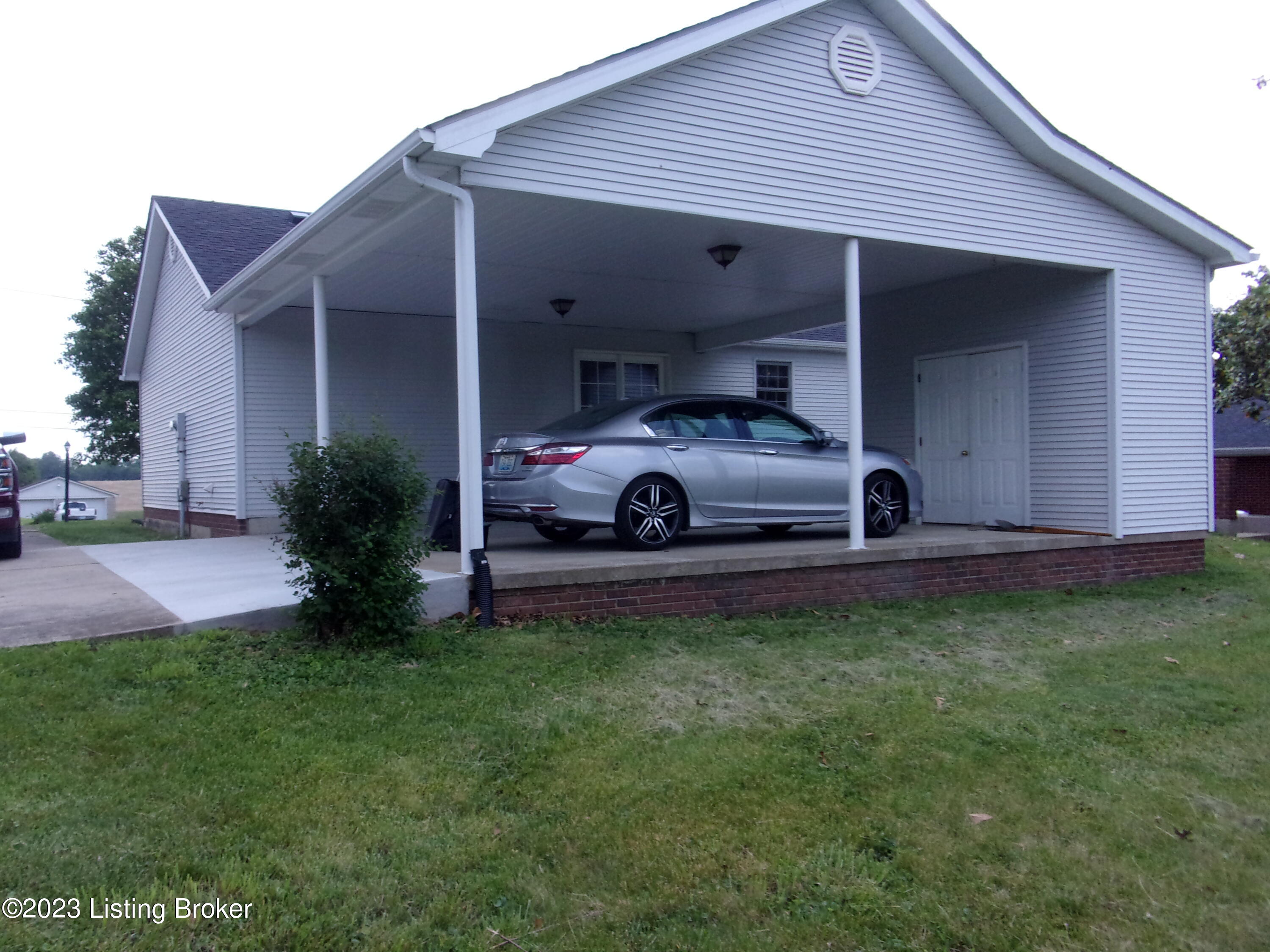254 Chaplin Road Bloomfield, KY 40008 - Photo 7 of 30 101_5091