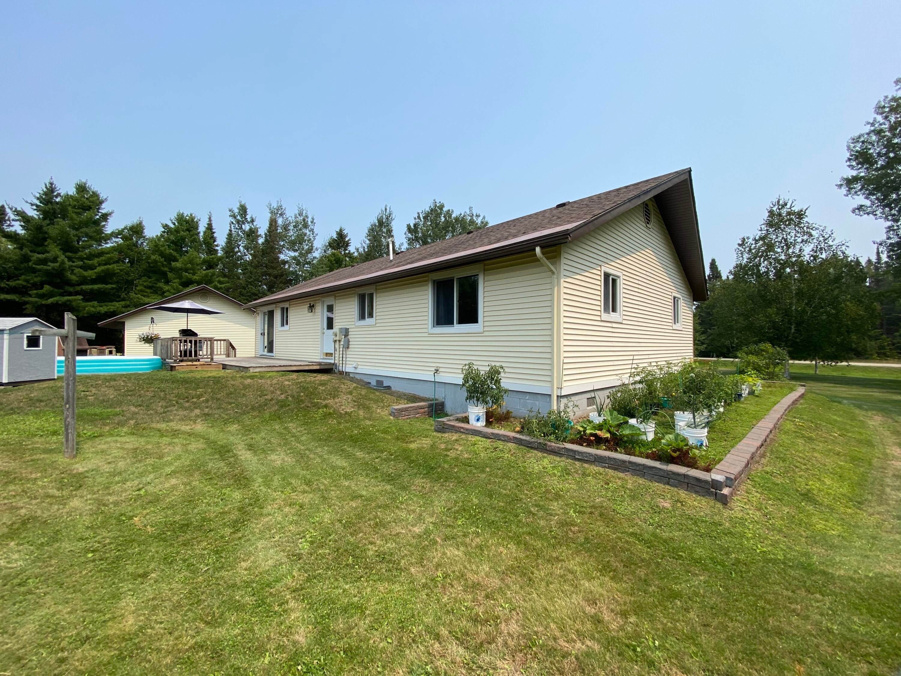 6214 South Forrest Side Road Brimley, MI 49715 - Photo 10 of 39 Gallery Image 10