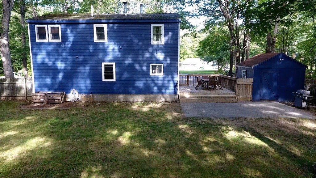 114 Sandy Cove Road Lunenburg, MA 01462 - Photo 3 of 30