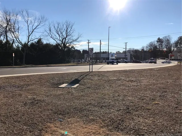 $497,500 | 454 Providence Road, Brooklyn, CT 06234