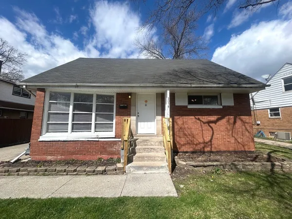 $283,000 | 2058 Downey Road, Homewood, IL 60430