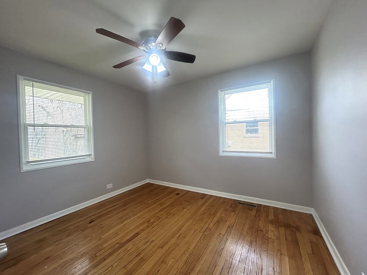 2058 Downey Road Homewood, IL 60430 - Photo 12 of 23