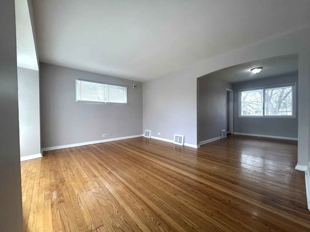 2058 Downey Road Homewood, IL 60430 - Photo 2 of 23