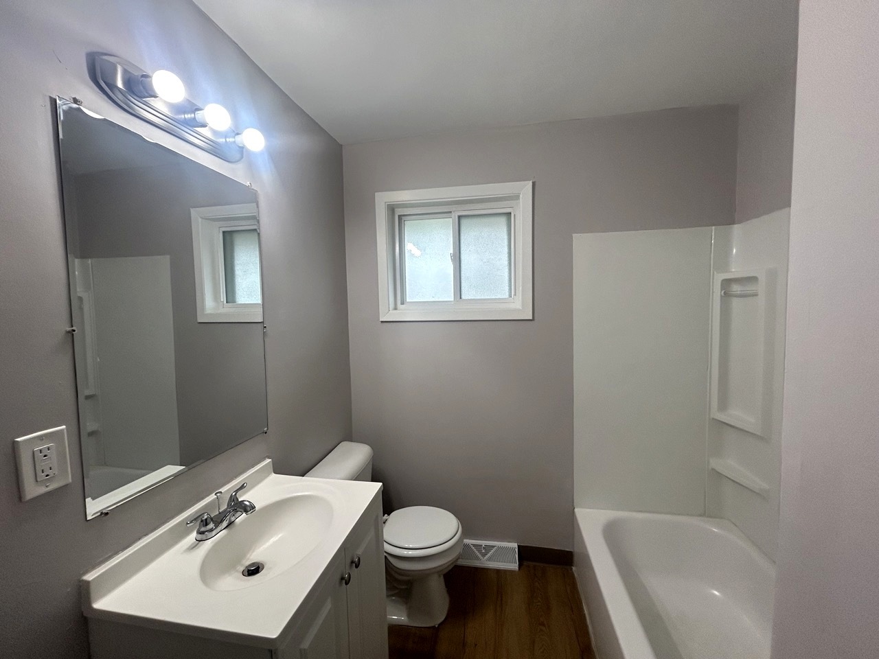 2058 Downey Road Homewood, IL 60430 - Photo 9 of 23