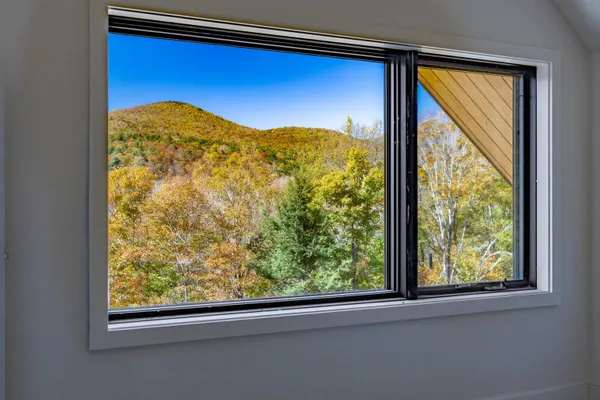 $1,799,000 | 52 B Slate Hill, Unit 8, Stowe, VT 05672