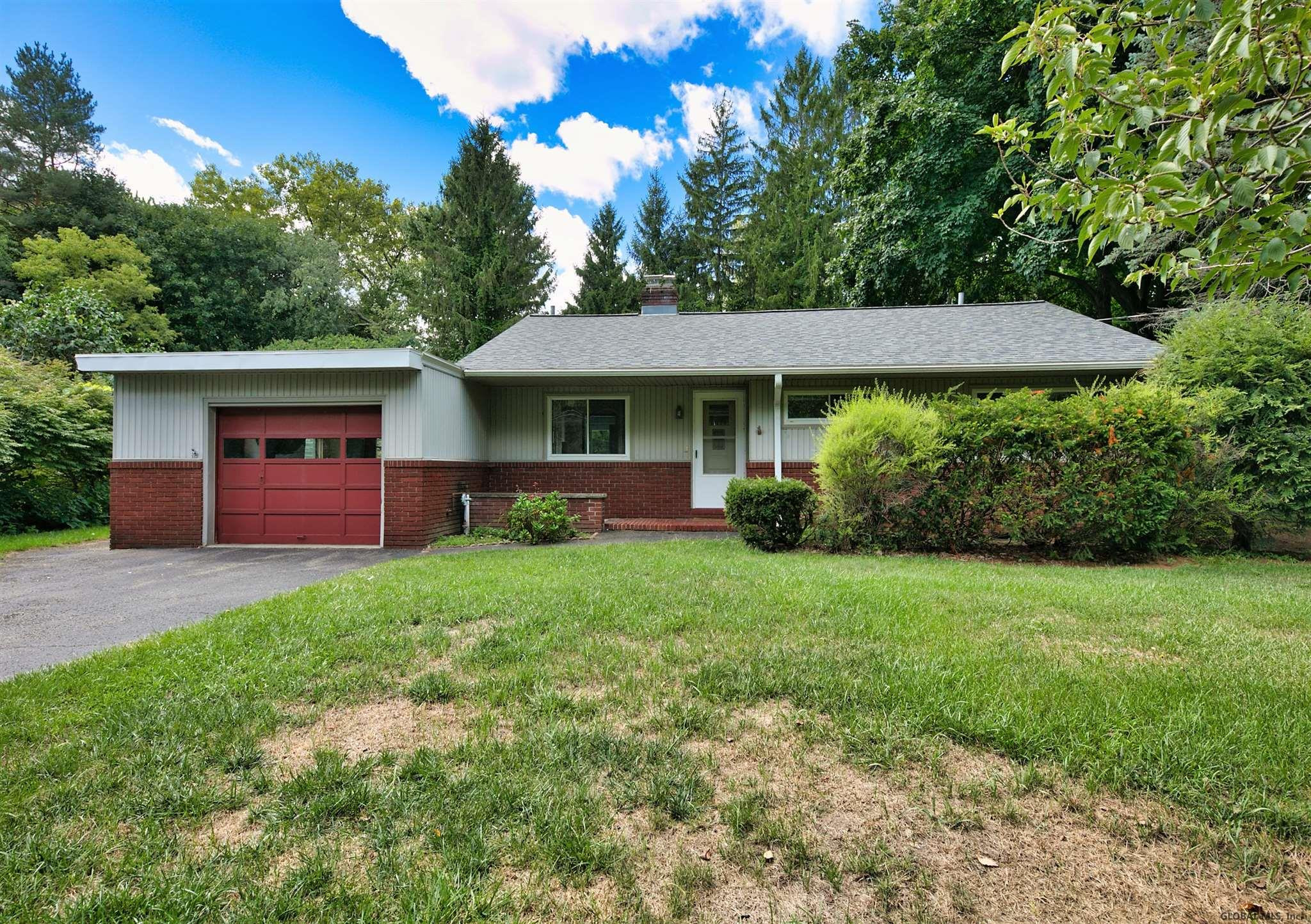 1025 Wtry Road Niskayuna, NY 12309 - Photo 29 of 32 Photo 29