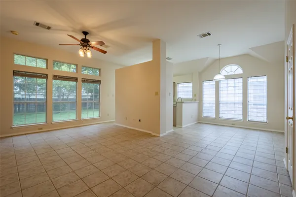 $1,850 | 1504 Parkwood Drive, Leander, TX 78641