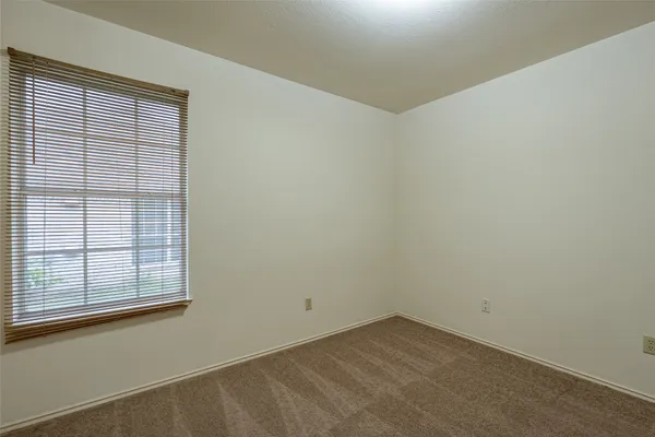 $1,850 | 1504 Parkwood Drive, Leander, TX 78641