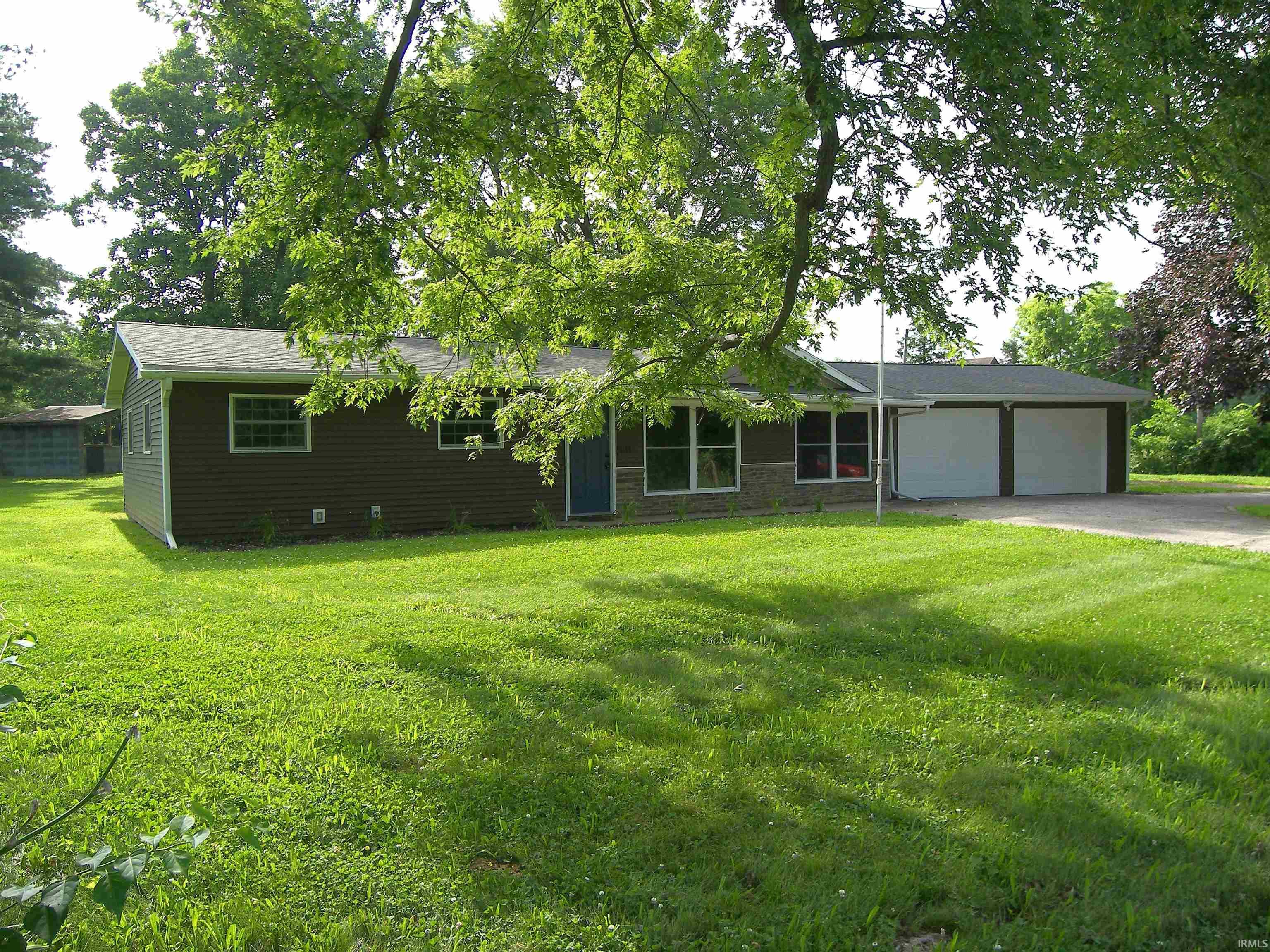 8138 Rose Road Plymouth, IN 46563 - Photo 4 of 50