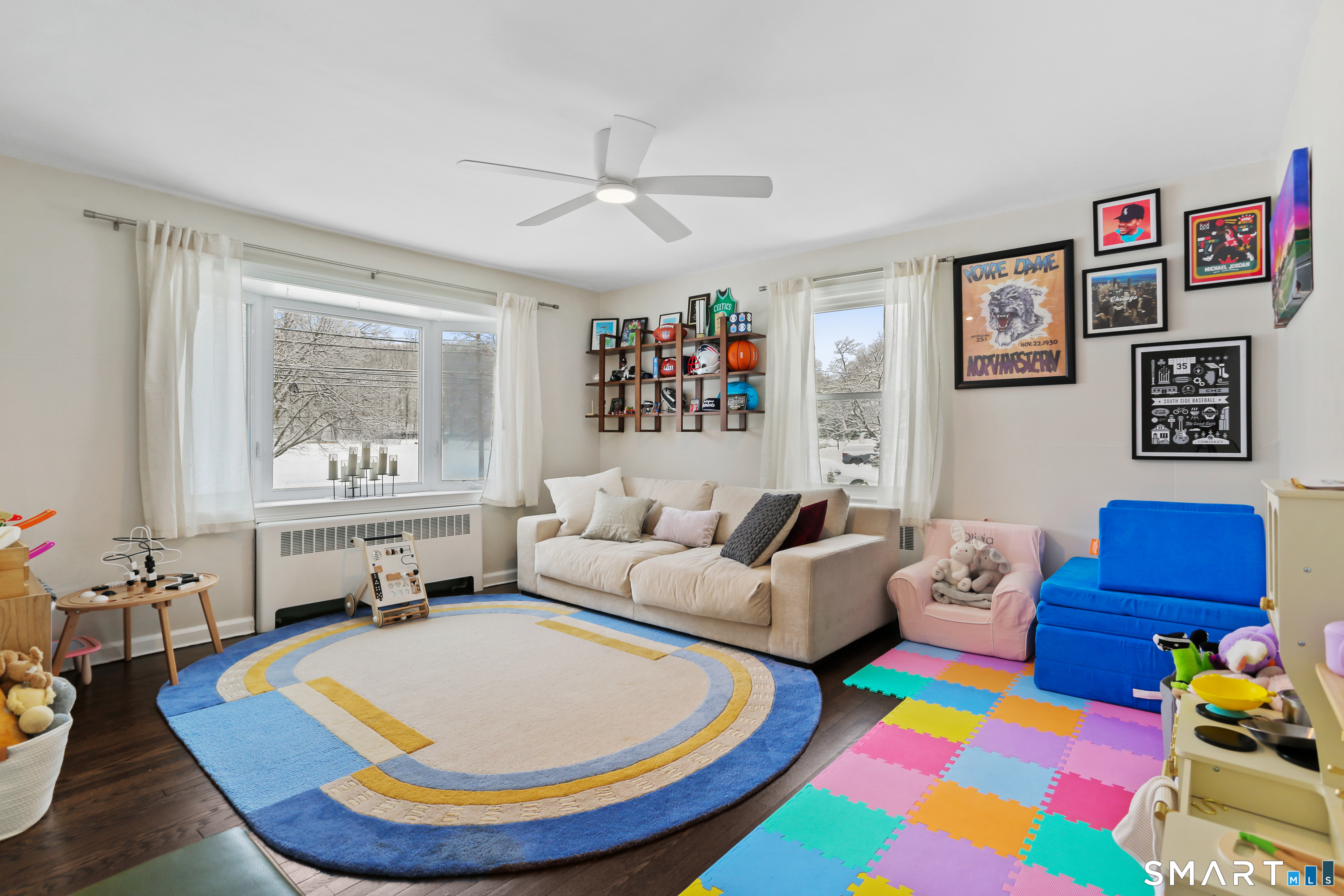 1470 Stratfield Road Fairfield, CT 06825 - Photo 20 of 39