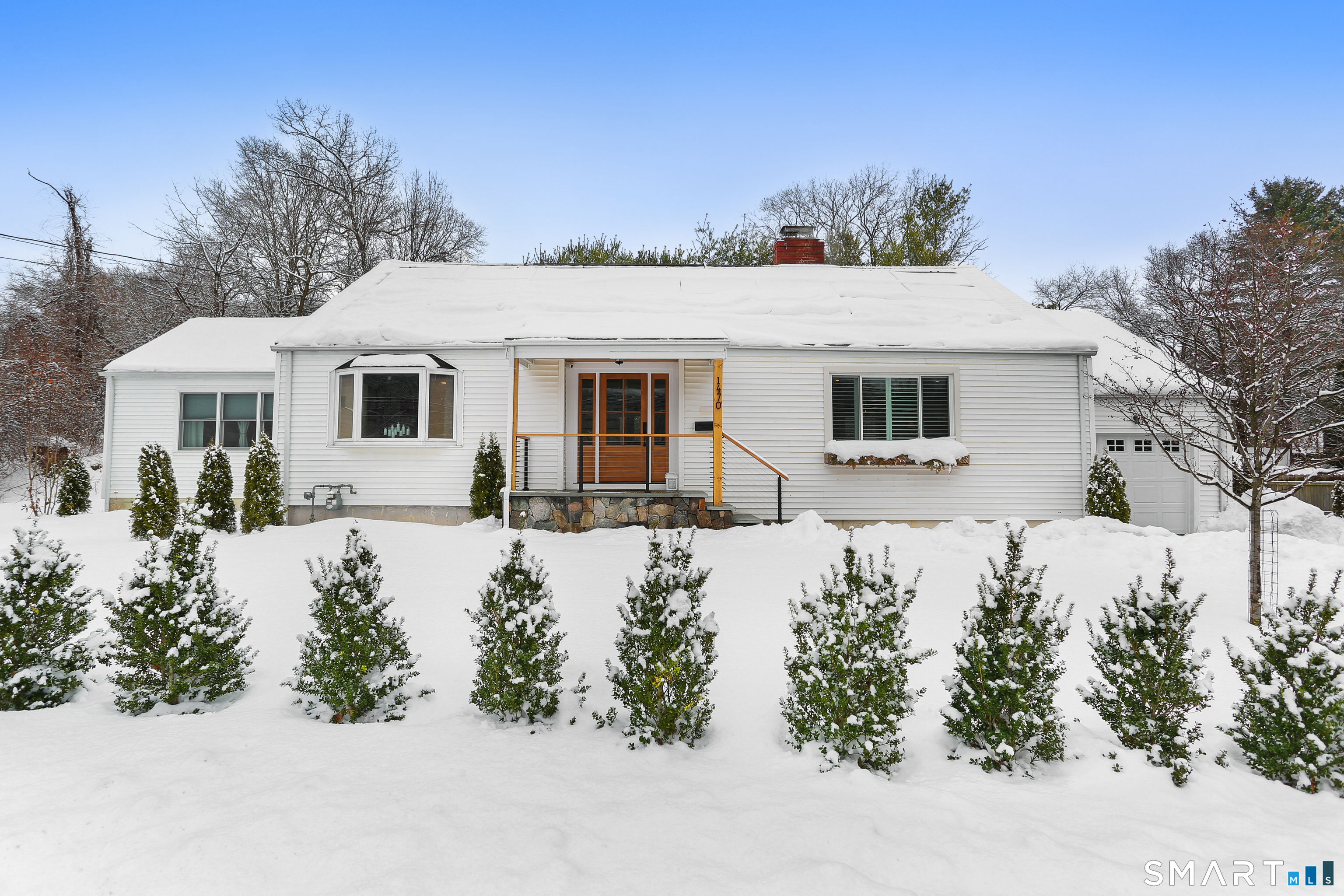 1470 Stratfield Road Fairfield, CT 06825 - Photo 2 of 39