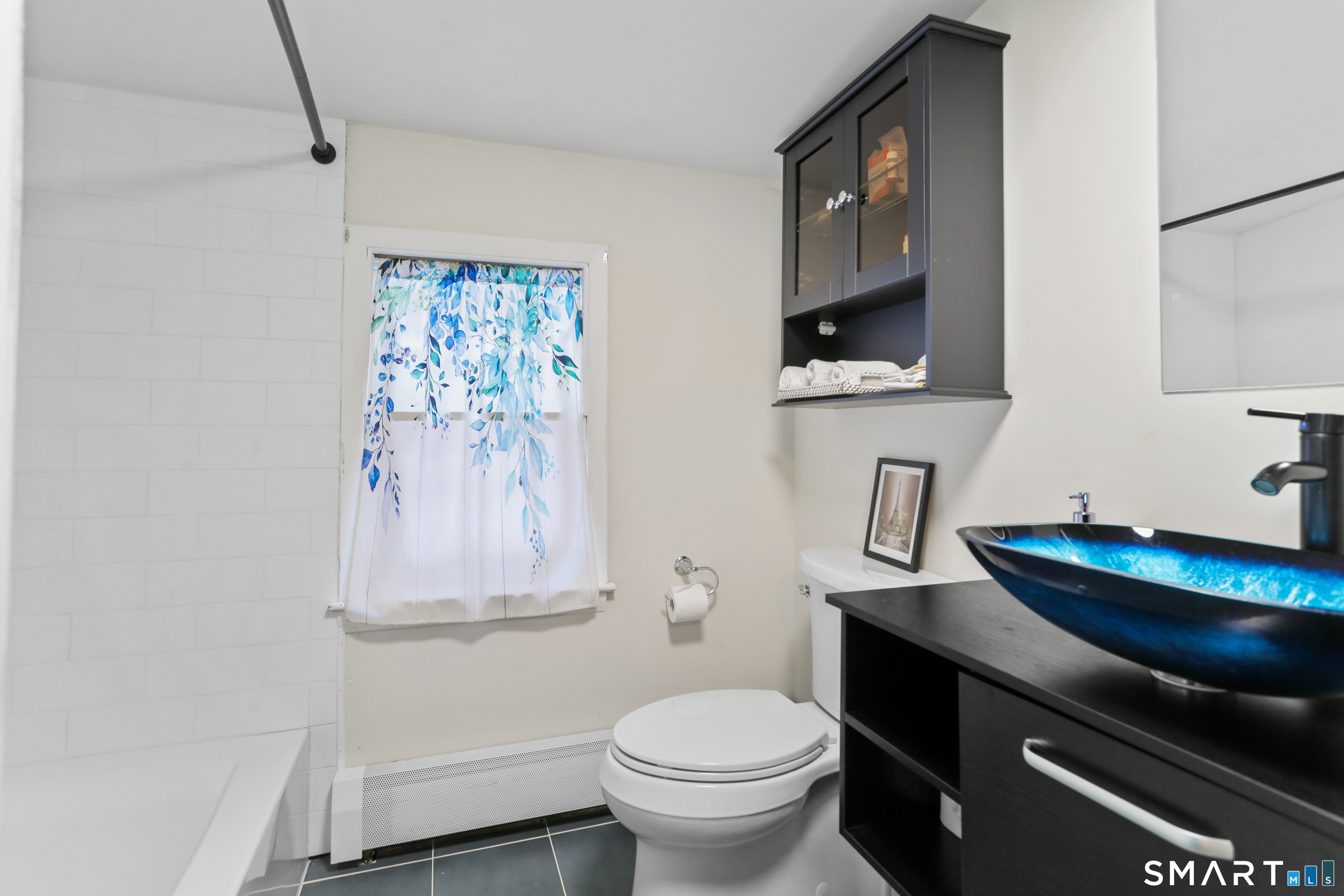 1470 Stratfield Road Fairfield, CT 06825 - Photo 30 of 39