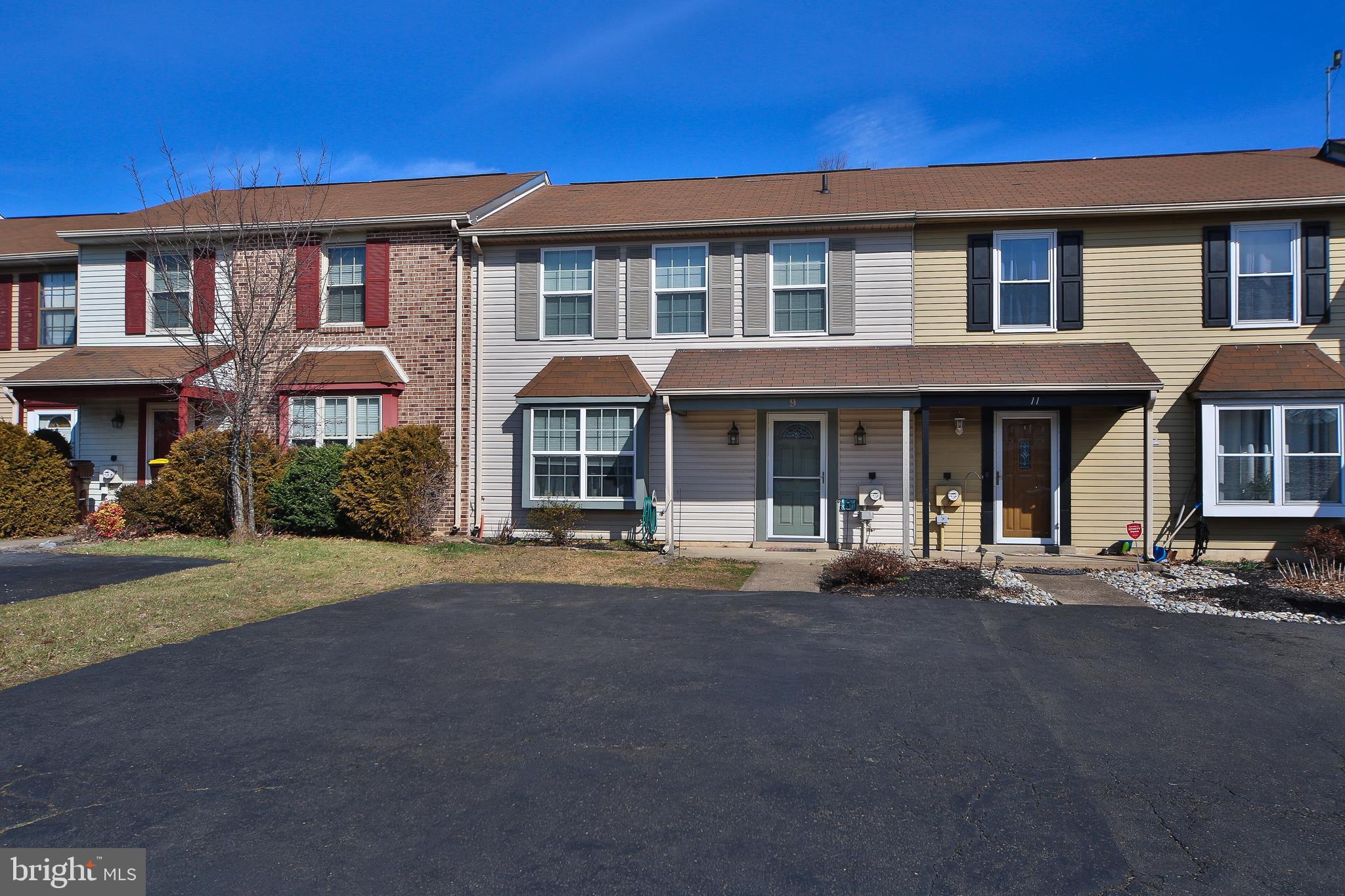 9 Loggers Mill Road Horsham, PA 19044 - Photo 1 of 18 Gallery Image 1