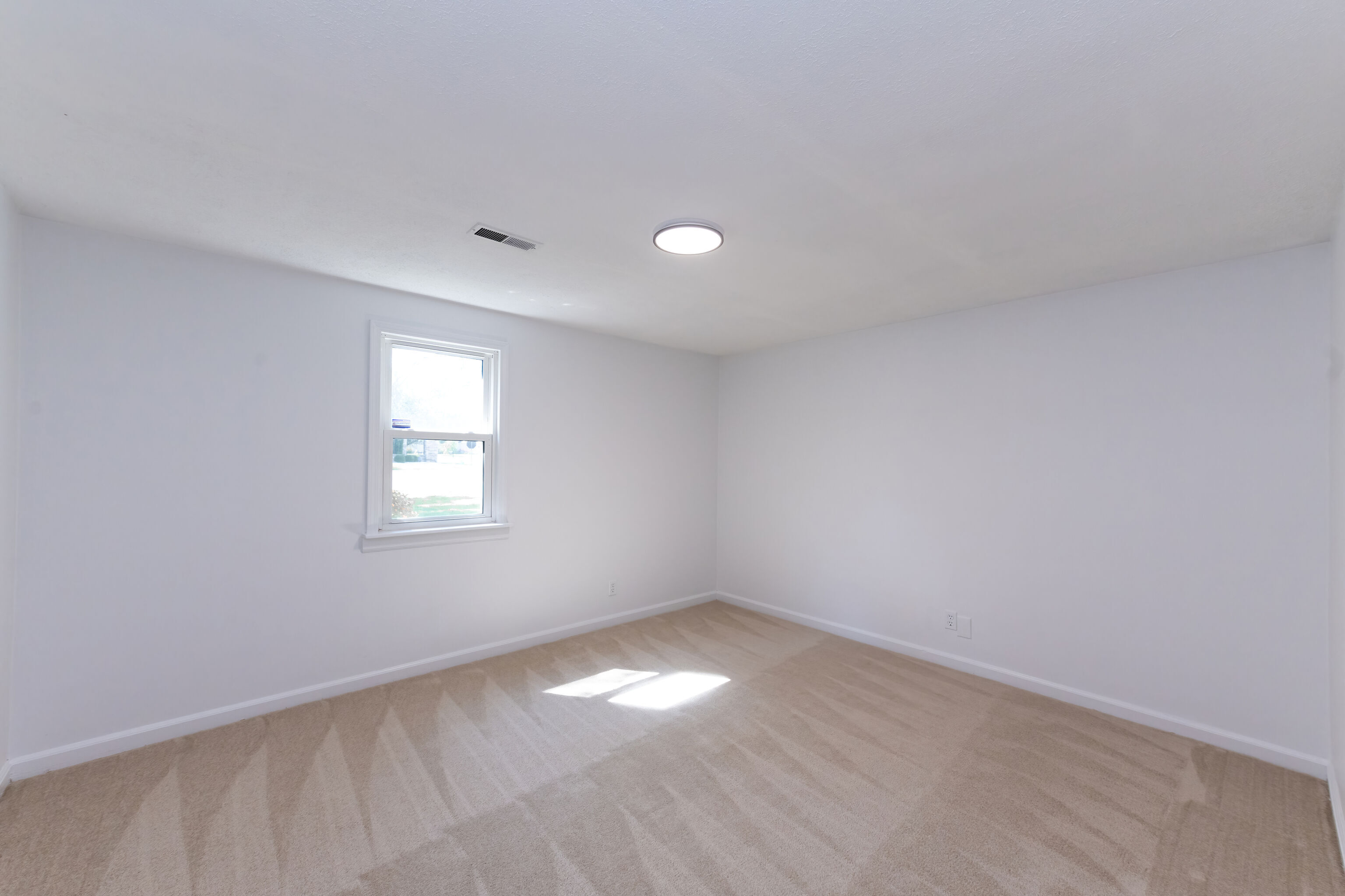 1949 North Raceway Road Indianapolis, IN 46234 - Photo 23 of 52