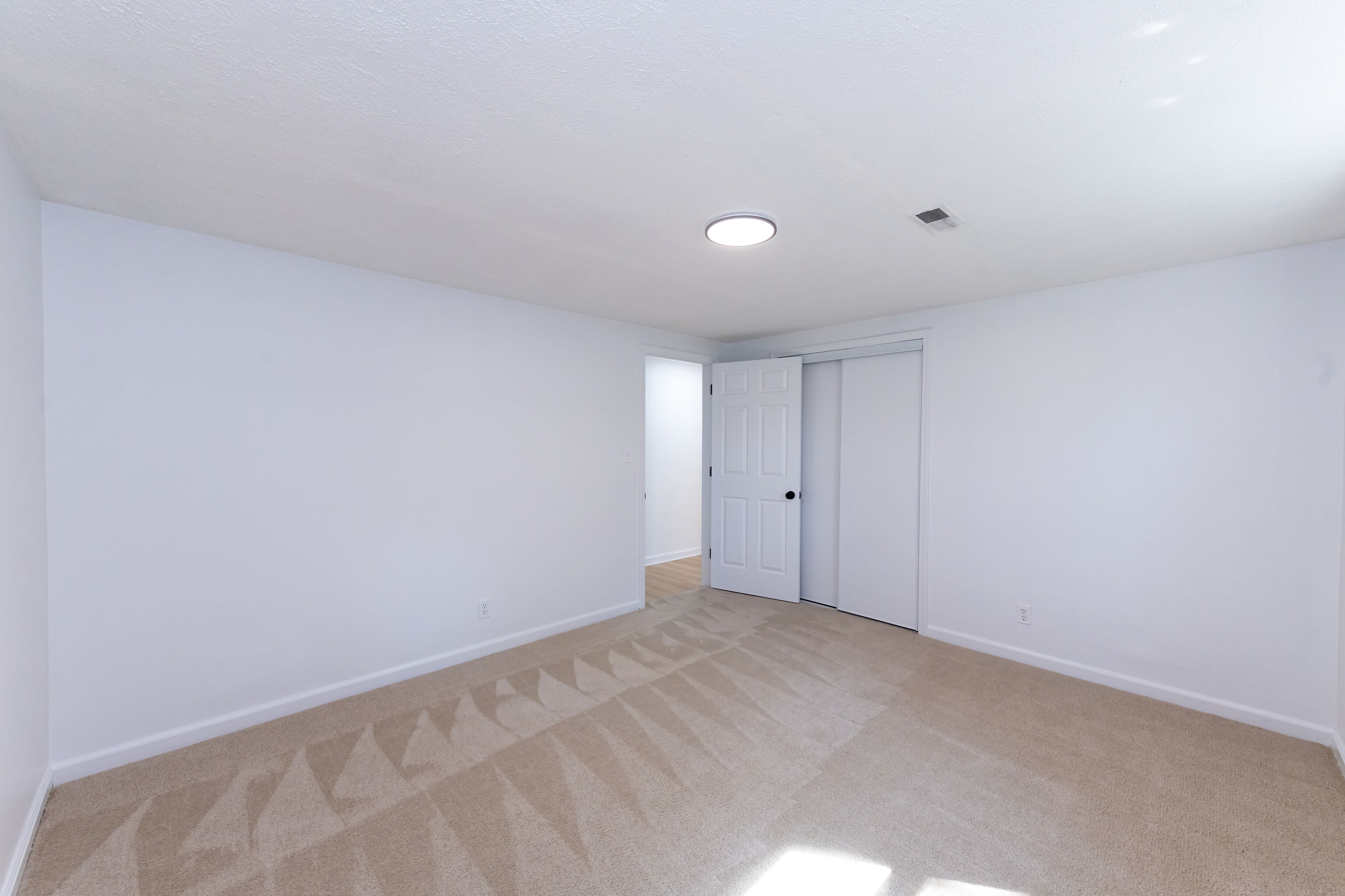 1949 North Raceway Road Indianapolis, IN 46234 - Photo 24 of 52