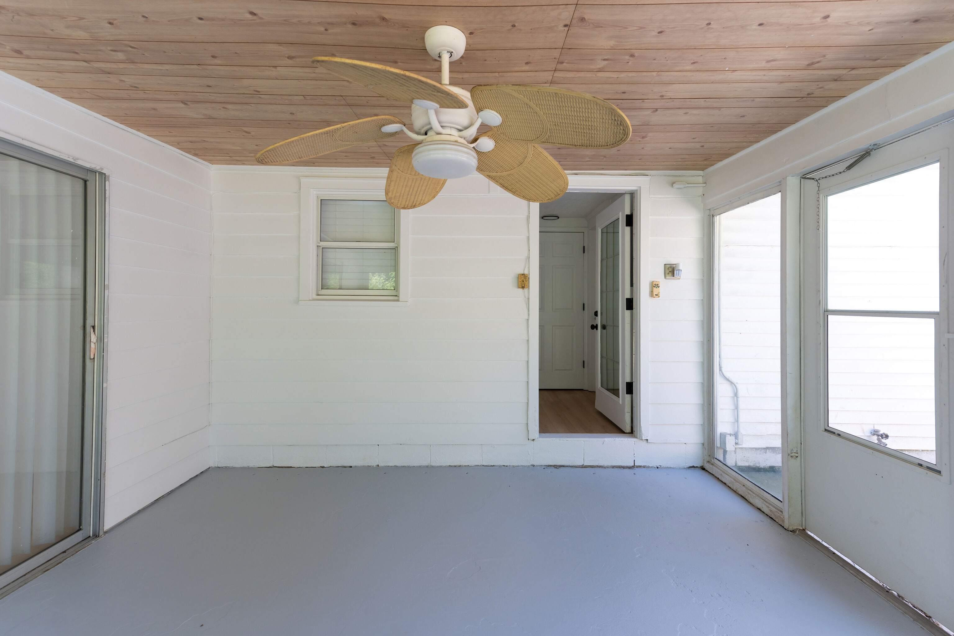 1949 North Raceway Road Indianapolis, IN 46234 - Photo 39 of 52