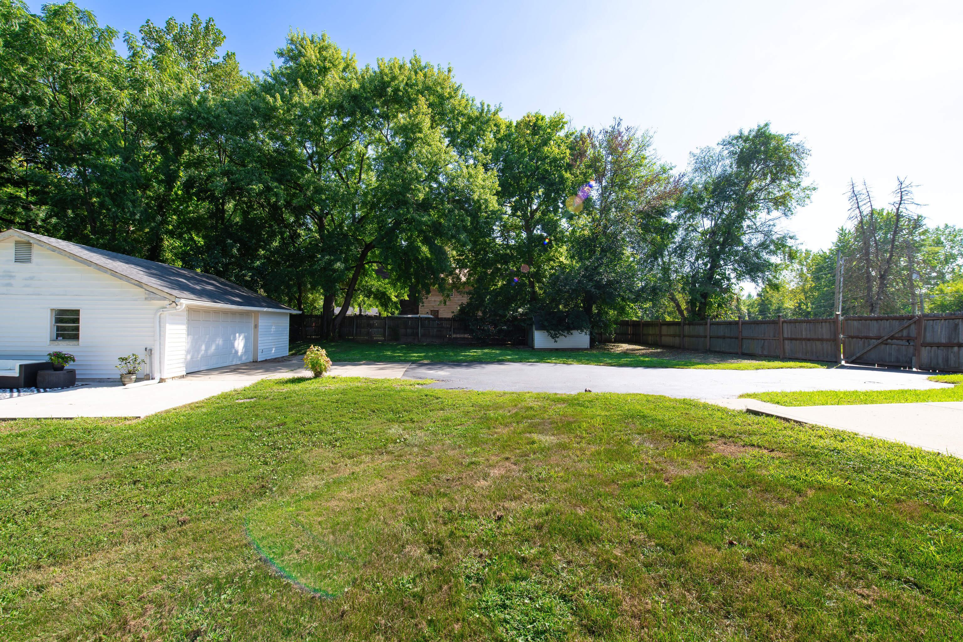 1949 North Raceway Road Indianapolis, IN 46234 - Photo 45 of 52