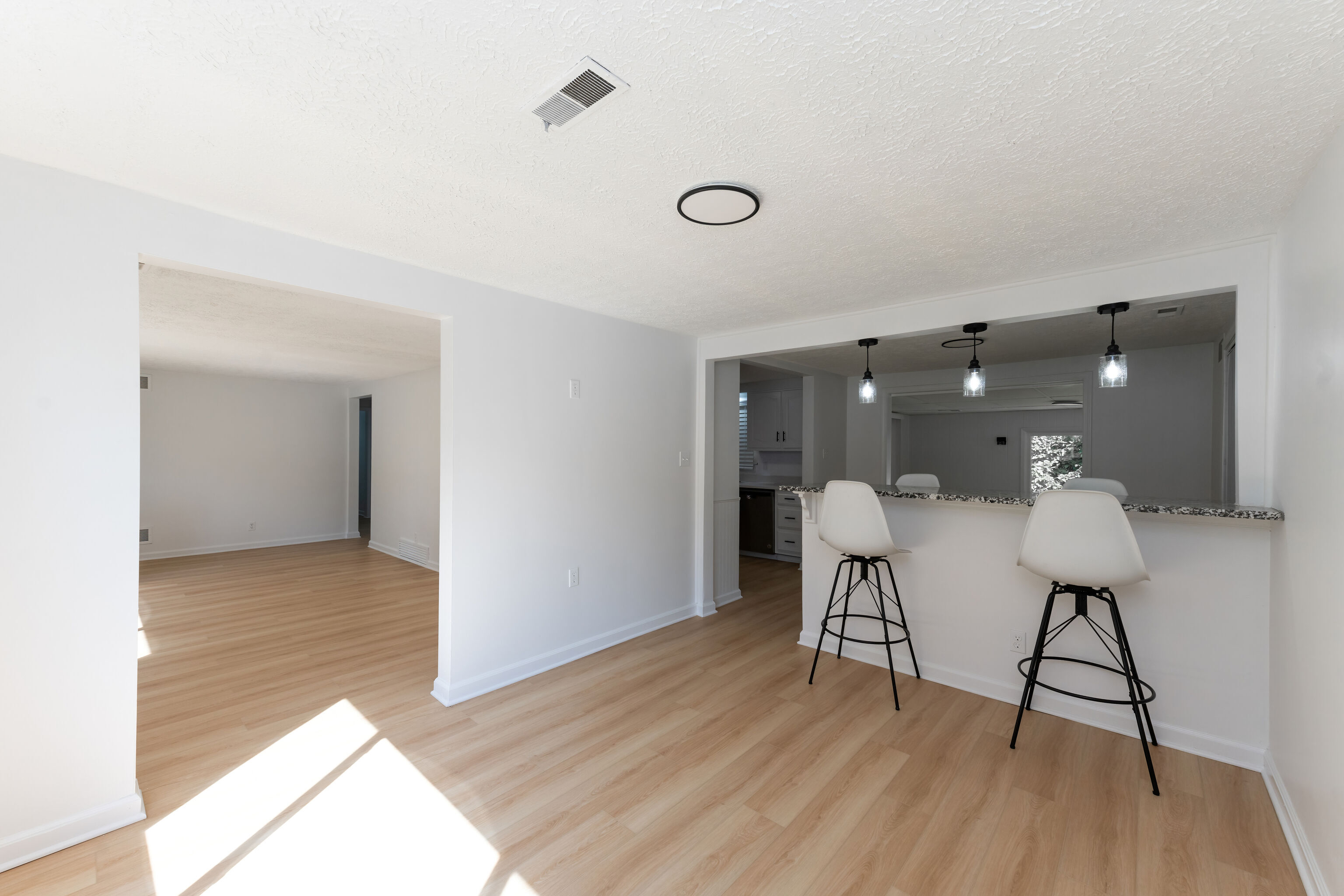 1949 North Raceway Road Indianapolis, IN 46234 - Photo 9 of 52