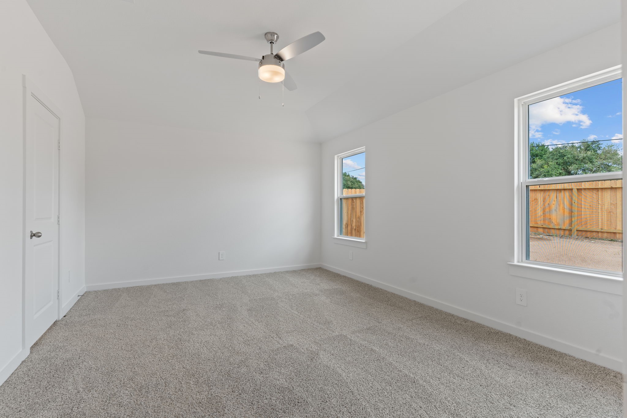 1603 Cinque Terre Way Richmond, TX 77406 - Photo 21 of 31 an empty room with a window