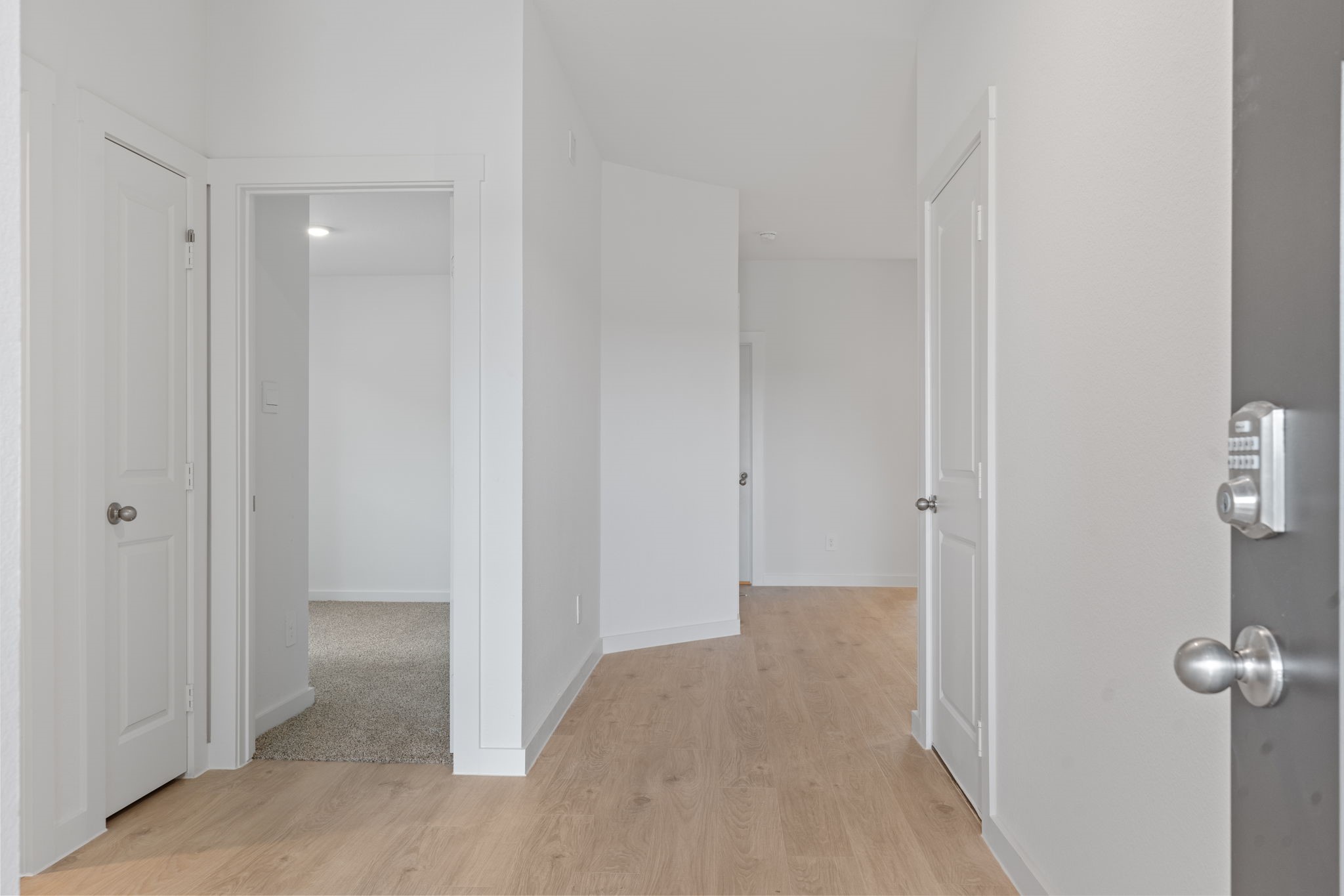 1603 Cinque Terre Way Richmond, TX 77406 - Photo 4 of 31 a view of a room