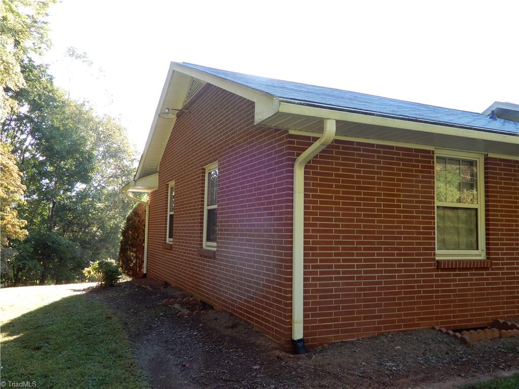 6402 Germanton Road Rural Hall, NC 27045 - Photo 6 of 23 Gallery Image 6