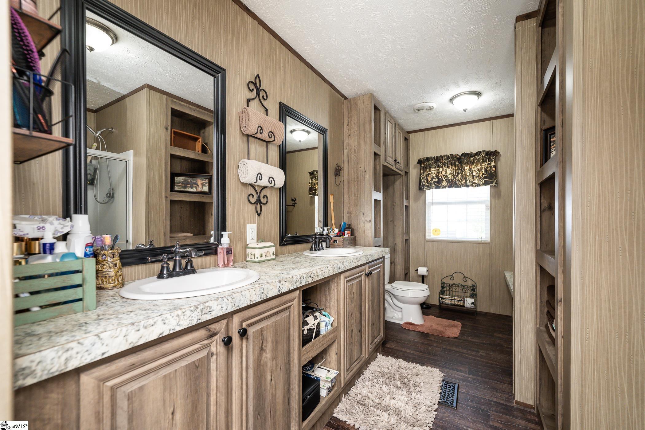 906 Talley Bridge Road Cleveland, SC 29635 - Photo 11 of 36