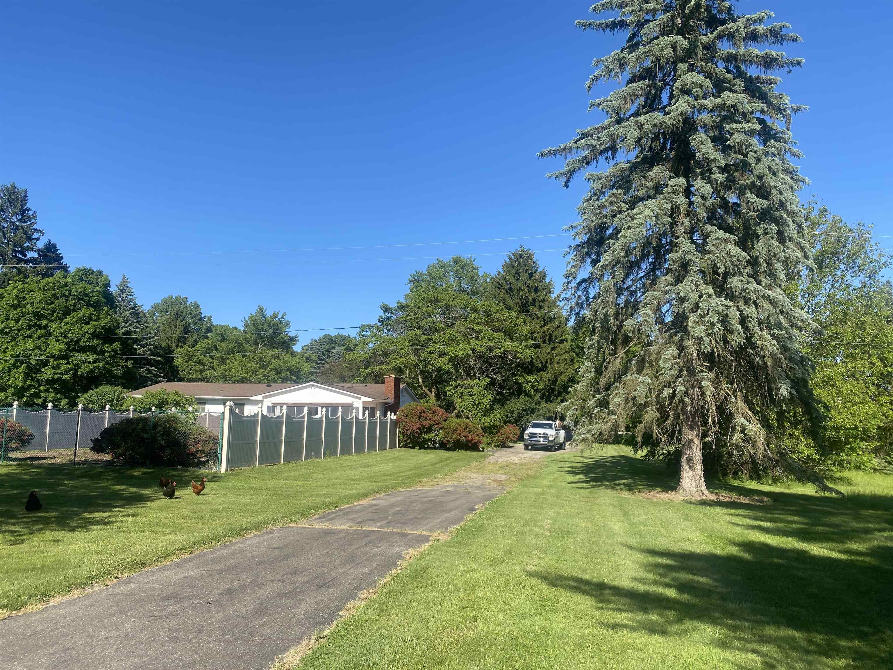 5300 Duffield Road Swartz Creek, MI 48473 - Photo 15 of 17 50144229-16f62cb6-df61-471e-a77b-9ce5390ce1ce.JPG