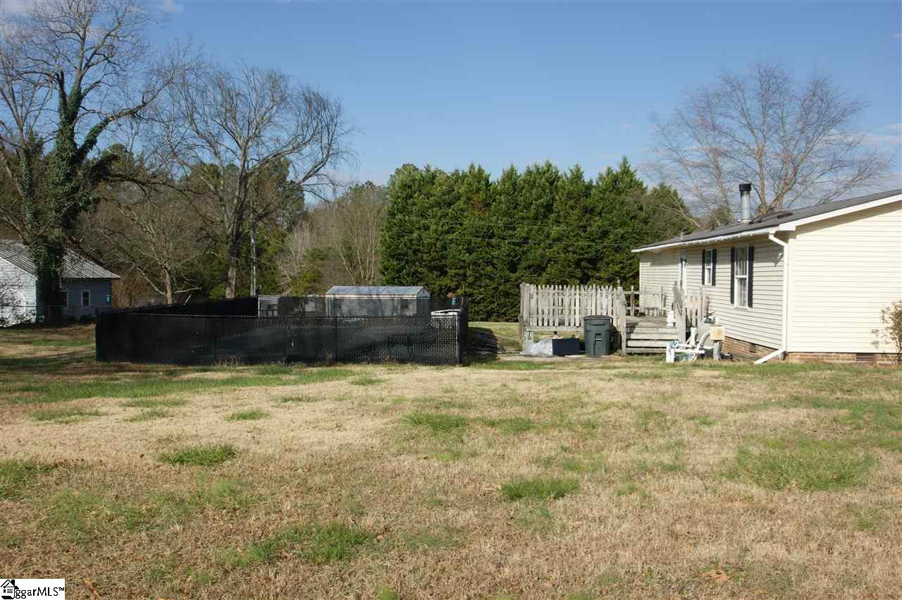 39 Gossett Road Gray Court, SC 29645 - Photo 14 of 18 Gallery Image 14