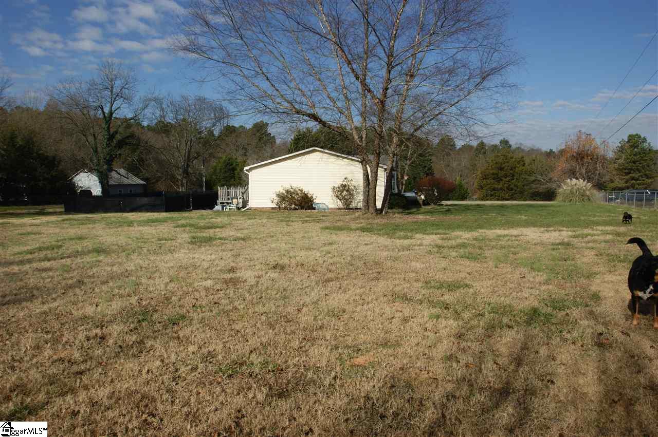 39 Gossett Road Gray Court, SC 29645 - Photo 18 of 18 Gallery Image 18