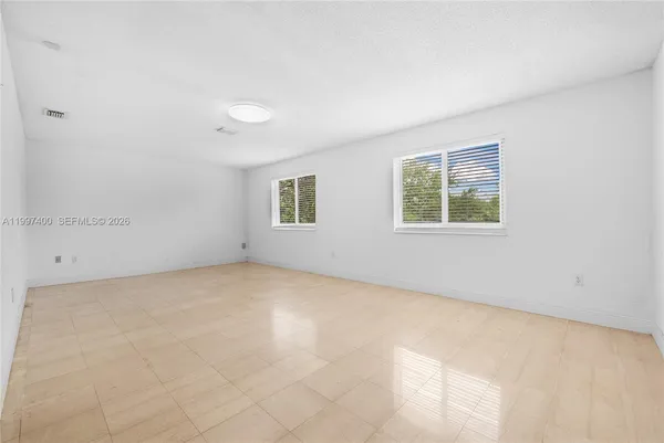 $820,000 | 8724 Northwest 189th Terrace, Hialeah, FL 33018