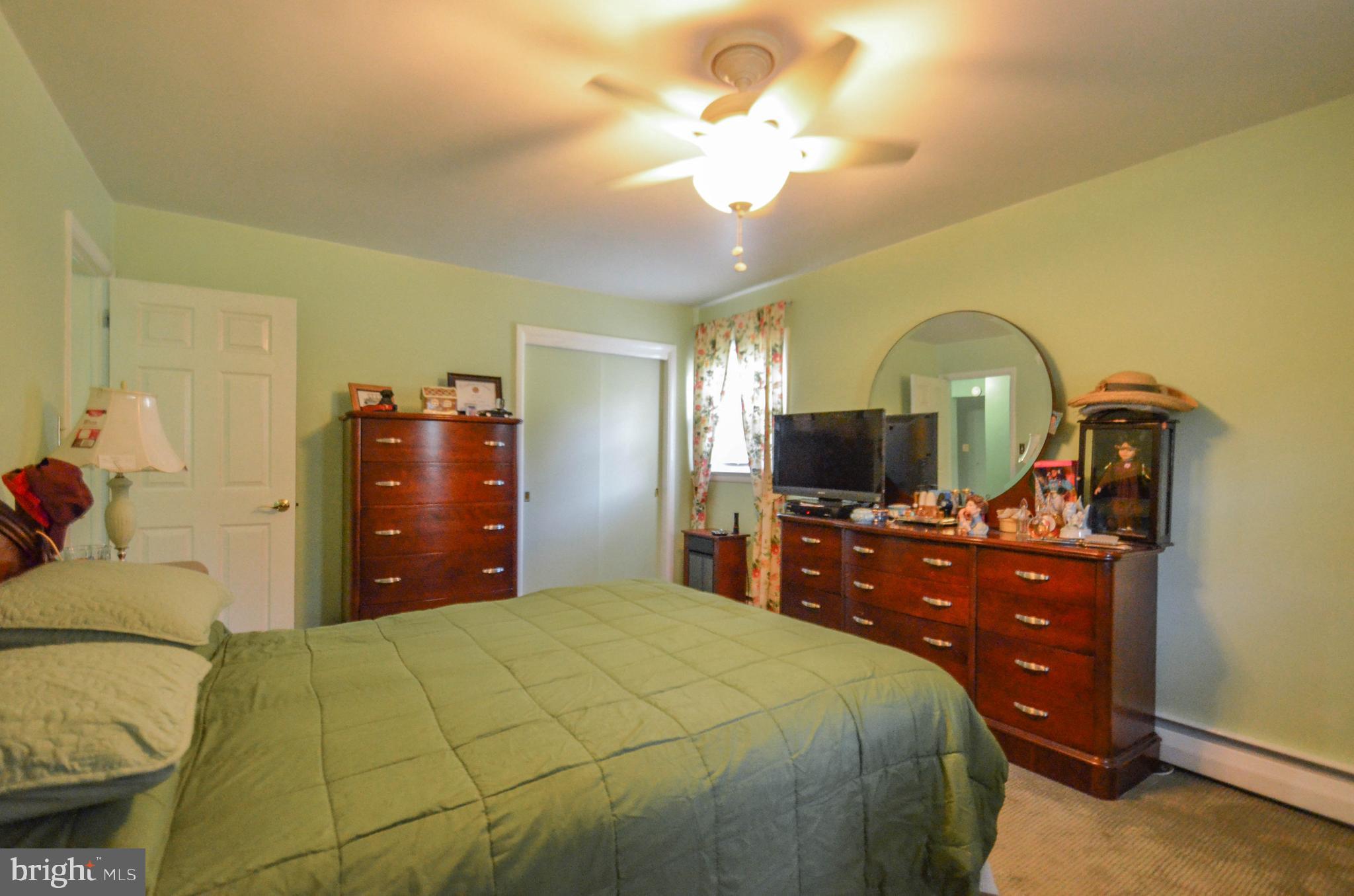 1368 Pleasant View Road Coopersburg, PA 18036 - Photo 11 of 33 Gallery Image 11